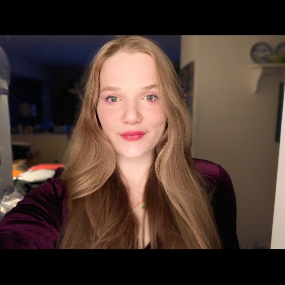 Meet your Posher, Ashley